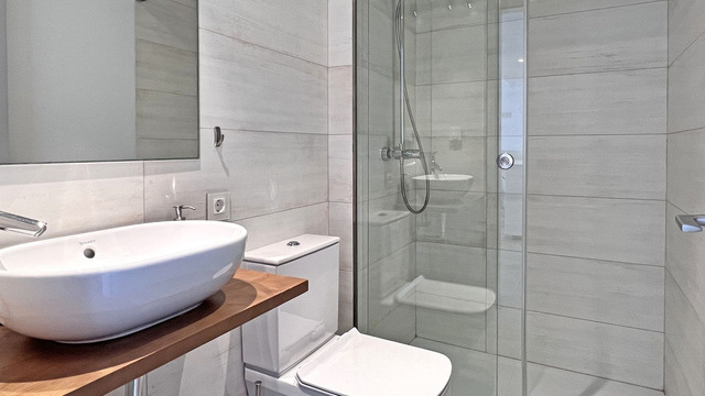 Slunný apartmán ve středním patře v Reserva Higuerón