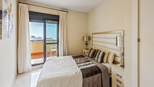 Luxusní apartmán u pláže Cosmo v Esteponě, New Golden Mile