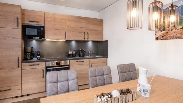 Zajímavý investiční apartmán s 1 ložnicí a balkónem